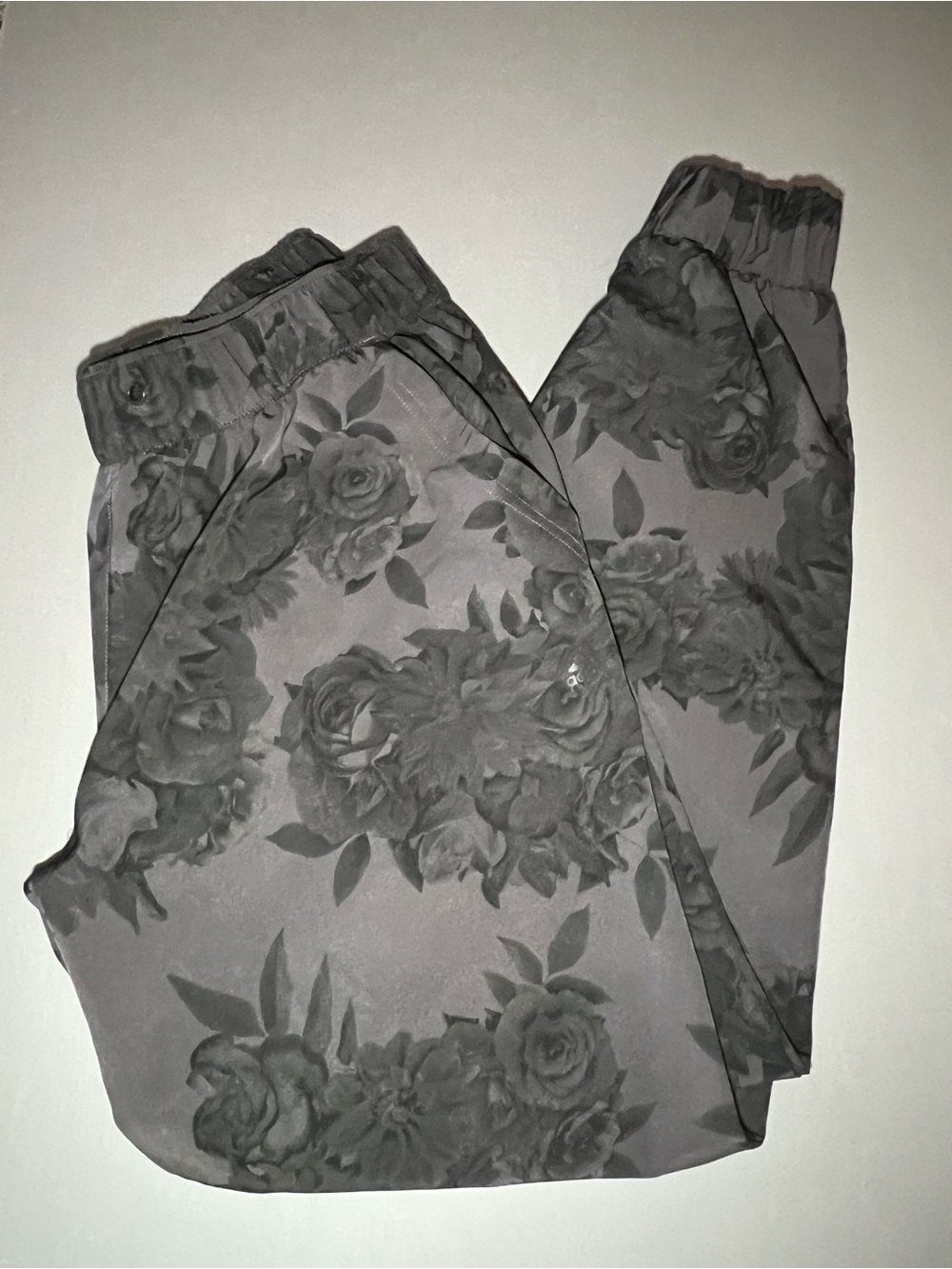 Adidas Joggers Size M Floral Print Pants - Gray